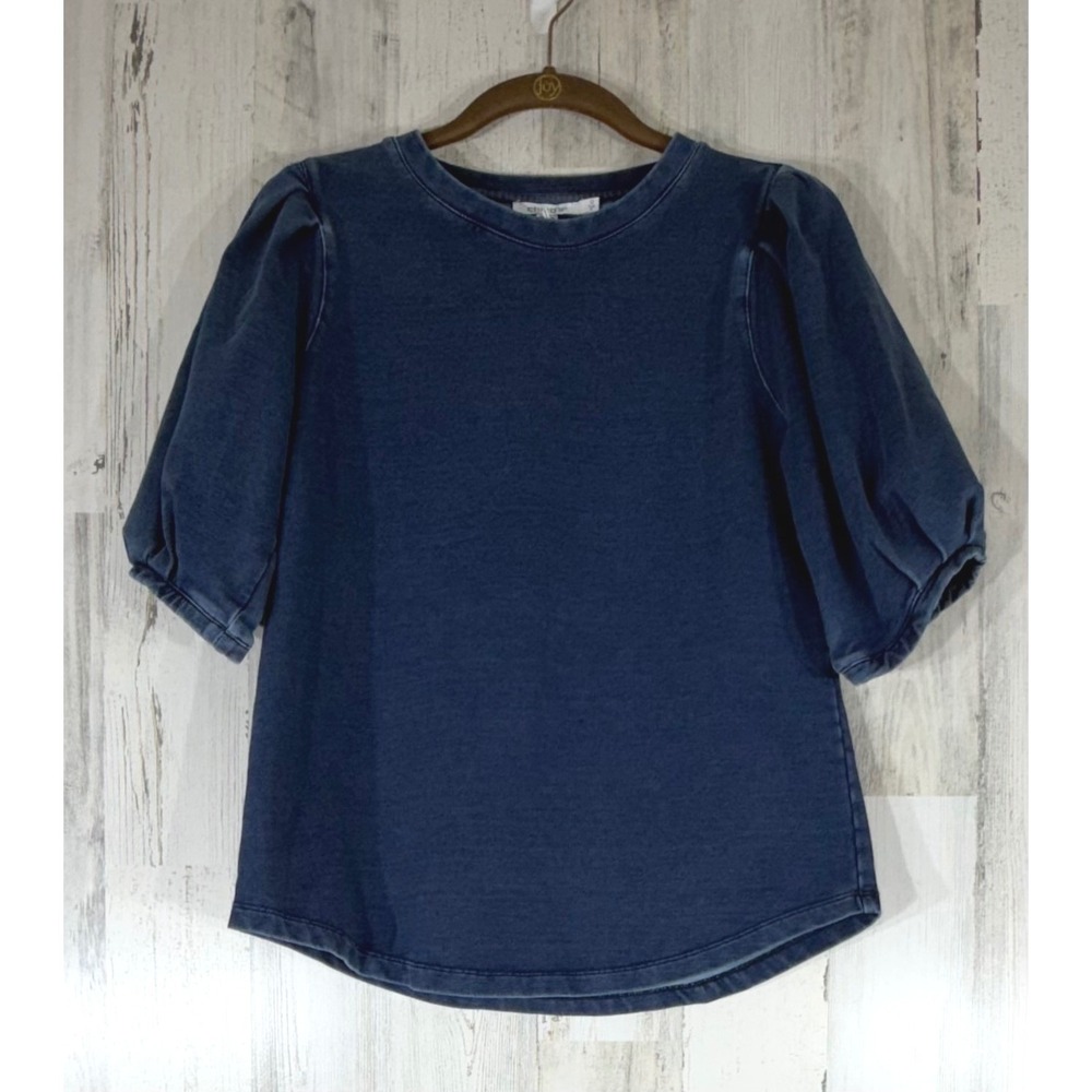 Chicos Zenergy Top Size 0 Small Sunwash Indigo Blue Puff Sleeve French Terry NWT